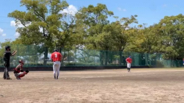 8月18日　プライドジャパンドリームカップ愛知予選
マイナットvsMONSTA様
2-1　サヨナラ勝ち
バッテリー　大海ー川部

1-0のビハインドで迎えた最終回、みんなで繋いで満塁のチャンスをつくり山口の右中間を鋭く抜けるタイムリーで勝負あり🥎

この日は勝てばダブルヘッダー☀️この流れで次も勝ちきるぞ🥎‼️

それにしてもこの暑さ…☀️今年はヒドイ…☀️

#マイナット野球部#マイナット＃草野球#暑すぎでしょ#みんな頑張ってます#パリオリンピック感動#甲子園も感動
#野球はやっぱりいい